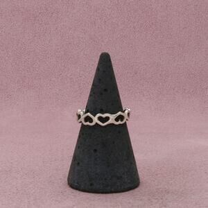 sterling silver hearts band ring size 6